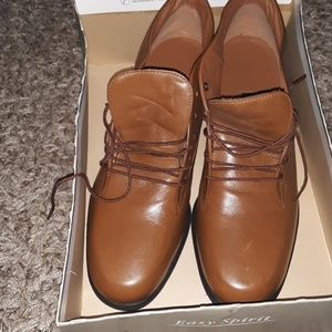 Easy spirit shoes